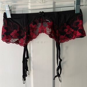 TVRtyle Black and Red Lace Lingerie Garter Belt